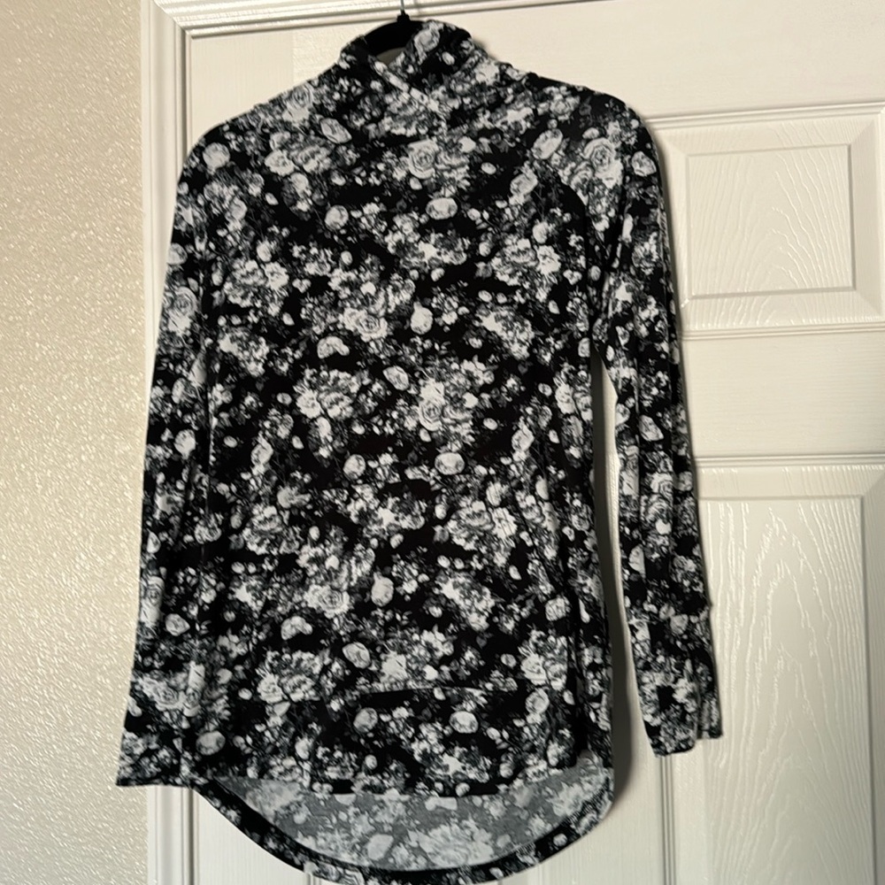 Lularoe Amber Hoodie